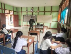 Pratu Junius Ginting Gadik Satgas Pamtas Yonif 144/JY di Batas Negeri