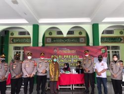 Polda Metro Jaya Targetkan 600 Orang Vaksin di SMAN 3 Paninggilan Kota Tangerang