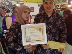 Rahmat Pantun juara 3 lomba Berbalas pantun Di Bagan Siapi-api