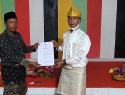 IPTU Suheri Sitorus Dapat Gelar Adat Datuk Setya Hukum Amanah Bonai Dari Lembaga Adat Suku Bonai
