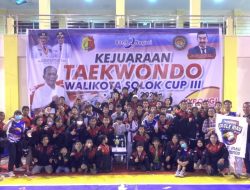 Eagle Riau Taekwondo Menjadi Tim Terbaik Pada Kejuaraan  OPEN WALIKOTA CUP III