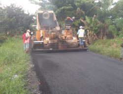 Atas Sudah Diaspalnya Jalan Purwodadi Ujung, Masyarakat RW 22 Senang dan Berterima Kasih Kepada Pemerintah Atas Perhatiannya