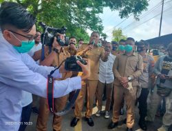 Selama Tiga Jam, Akses Jalan Raya Pelabuhan Babang Labuha Diboikot Pendemo