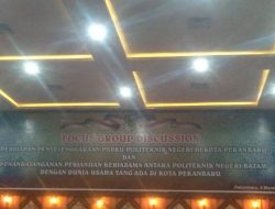 Politeknik Negeri Batam Dalam Penyelenggaraan PSDKU Bekerjasama Dengan Pemko Pekanbaru, Cikal Bakal Politeknik Negeri Di Pekanbaru Sekaligus Penandatangan Kerjasama Dengan Dunia Usaha