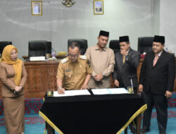 DPRD Kampar Gelar Rapat Paripurna Penandatanganan Nota Kesepakatan Antara PJ Bupati Kampar Dengan DPRD Kampar Tentang KUA-PPAS APBD Perubahan 2023