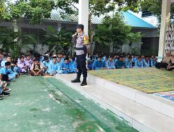 Bhabinkamtibmas Polsek Sekupang Hadiri Sosialisasi Pencegahan Perundungan dan Kekerasan Berbasis Sekolah di SMPN 25 Kota Batam