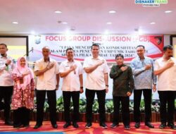 Kadisnakertrans Riau hadiri FGD Penetapan UMP/UMK 2025