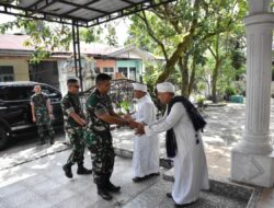 Danrem 031/Wira Bima Temui Tuan Guru Syafri, TNI–Ulama Satukan Langkah Jaga Kedamaian Riau