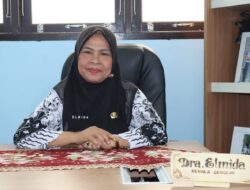 Dari Pinggir Pekanbaru, Sosok Pemimpina Perempuan Nyalakan Pelita Kecil