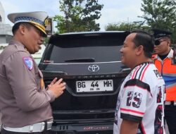 Tertibkan TNKB Tidak Sesuai Spesifikasi, Ditlantas Polda Riau Beri Edukasi
