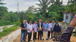 Perbaikan Jalan Longsor, Sutrisno : Terima Kasih Pak Walikota dan Wakil Walikota Pekanbaru Atas Respon Cepatnya