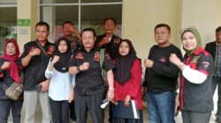 Tangis Orang Tua Pecah di Disdik Riau, GRIB Jaya Kawal Nasib Siswa Kurang Mampu