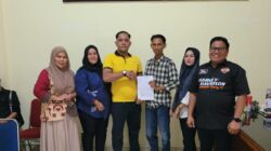 Kedepankan Perdamaian, Aprianto Ketua DPD PWMOI Pekanbaru Lakukan Restorative Justice Perselisihan Wartawan